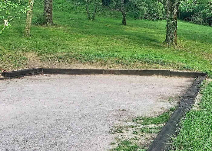 Escape Near بيت للعطل مونكلار دو كيارْسي