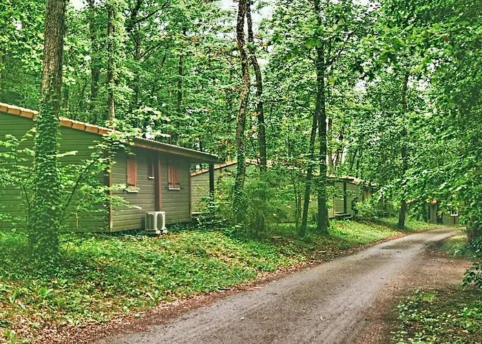 بيت للعطل Escape Near مونكلار دو كيارْسي